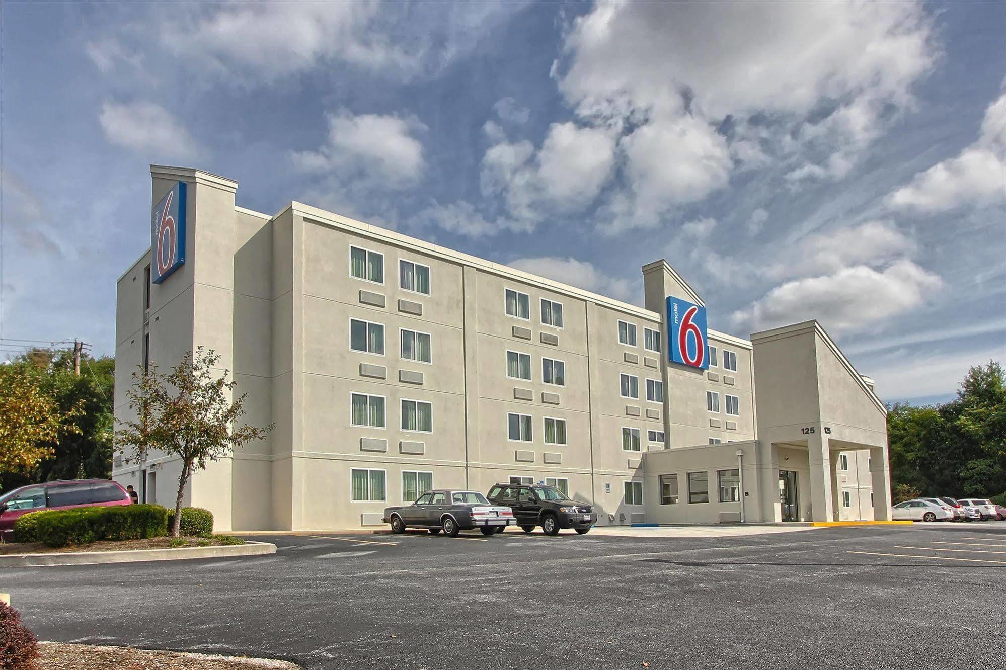 Motel 6-York, Pa - North Exterior photo